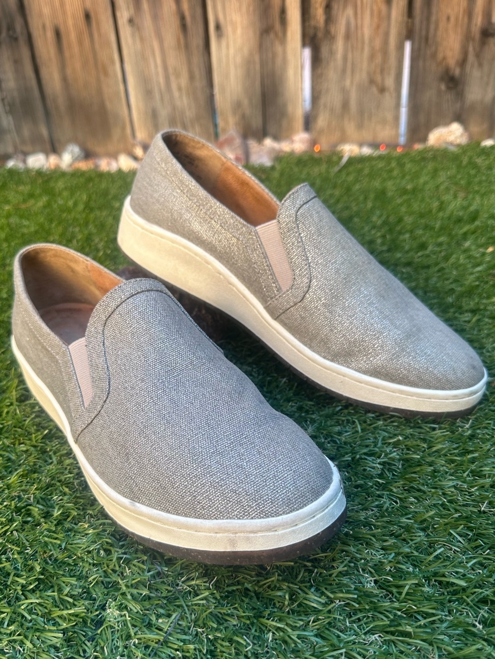 Aetrex Women's Slip-On Sneakers in Gray